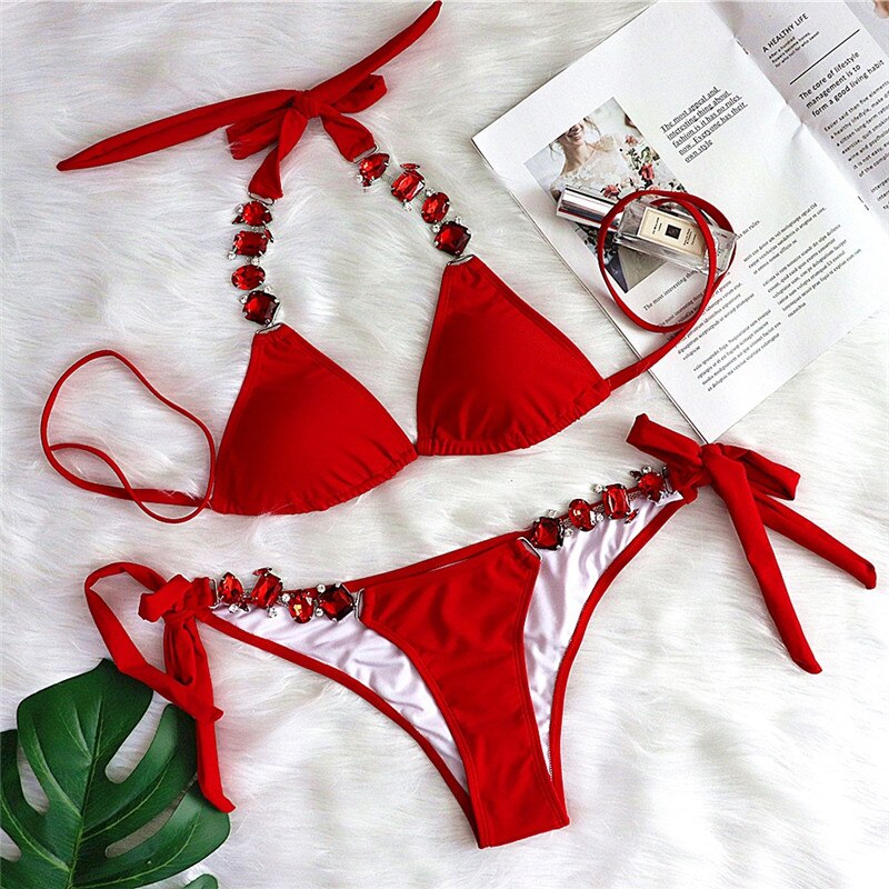 EPIC BIKINI SETS DECORATED WITH CRYSTALS 💎  CHAINS AND BOWS